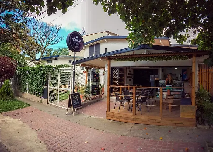 Blackpine Hostel Medellin